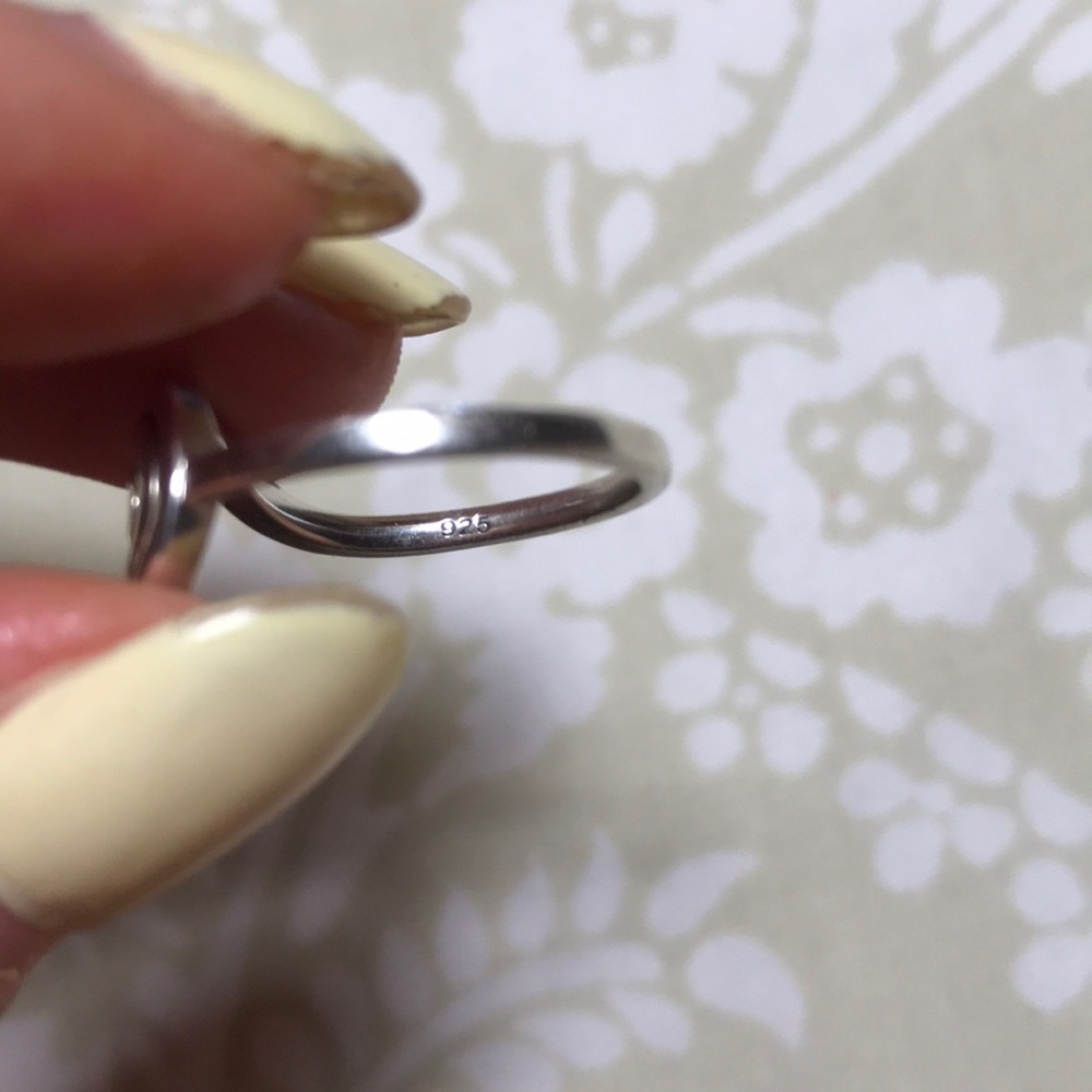 Swirl Ring - Picture 2 of 2